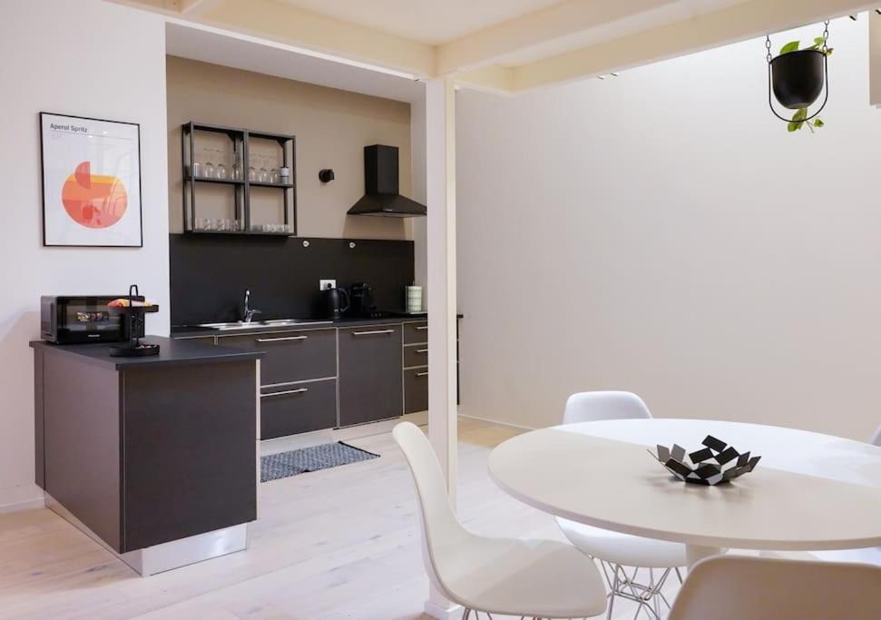 Navigli-Bocconi Spazio Luce Design Apartment Milan Exterior photo